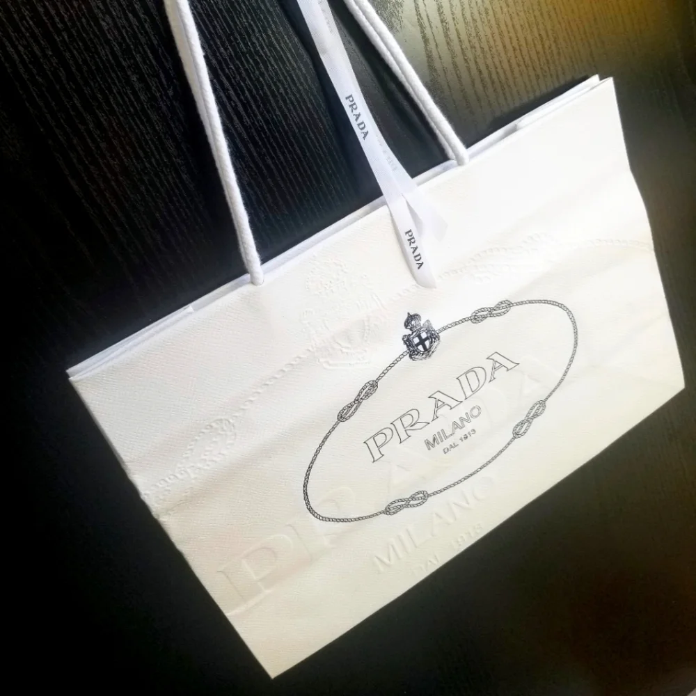 Prada shopping bag / gift bag - Picture 2 of 8